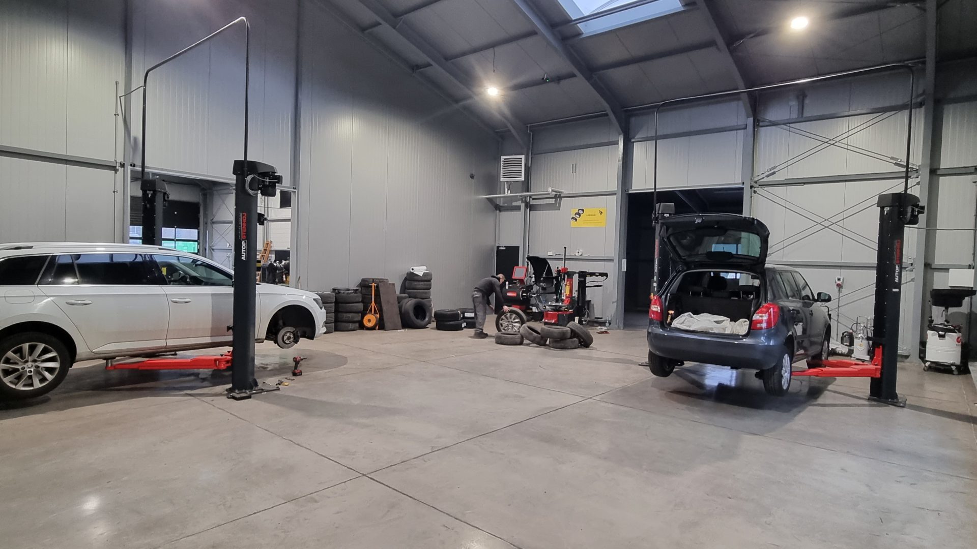 Warsztat Auto Mechanik Pro - nowoczesne stanowisko diagnostyczne
